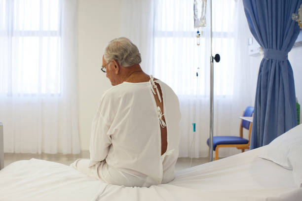 Why You Need Hospital Gowns for the Best Care Possible